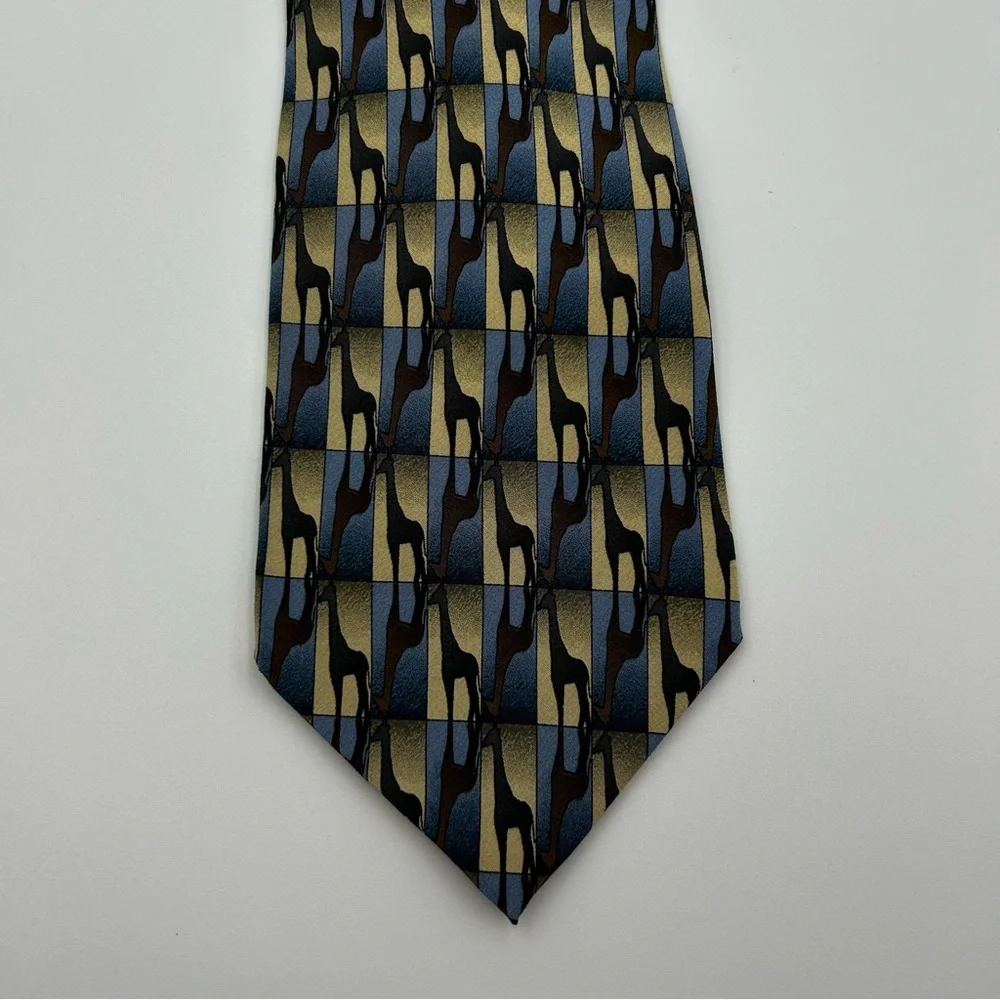 The Nature Conservancy Men's Tie 100% Silk Giraffes Animal Safari Blue Brown